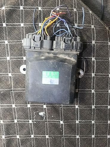 Электронный блок управления (ЭБУ/модуль) с жгутом проводов. подходит