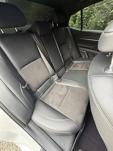 таета ноах: Toyota Camry: 2024 г., 2 л, Вариатор, Гибрид, Седан — 8