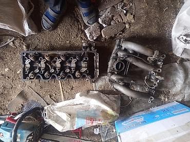 Рулевая часть: Mercedes-Benz W124 (седан) — комплект запчастей двигателя. В наличии — 1