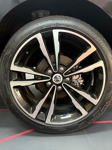 MG: MG : 2024 г., 1.5 л, Автомат, Бензин, Седан — 4