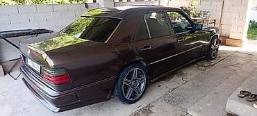 Mercedes-Benz W124: 1993 г., 3.2 л, Автомат, Бензин, Седан — 2