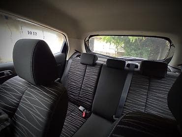 mazda 2: Mazda 2: 2008 г., 1.4 л, Механика, Бензин, Хэтчбэк — 9
