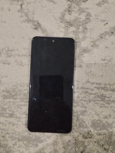 redmi note 15: Продаю 3 телефона 2 рабочие редми нот 11 про и 12, 8 не рабочий — 5