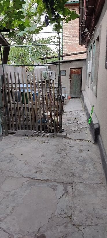 саан уйга алмашам: Срочно Продаю Дом!!! 3,5 сотки 4 комнаты+ кухня и коридор( дом старый — 6