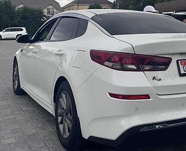 byd e2 2022: Kia K5: 2019 г., 2 л, Автомат, Газ, Седан — 2