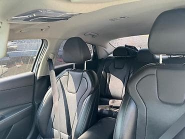 Hyundai Avante: 2021 г., 1.6 л, Автомат, Бензин, Седан — 8