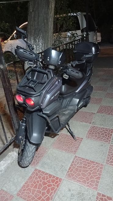 мотоцикл танк: Скутер Jet Moto TANK - Тип: городско-туринговый скутер с внедорожными — 1