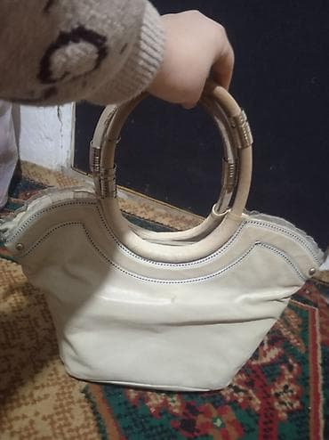 pull bear: Классическая сумка, Prada, Материал: Экокожа, Застежка на молнии, Женские — 4