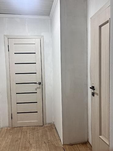 купить квартиру жалал абад: 2 комнаты, Собственник — 1