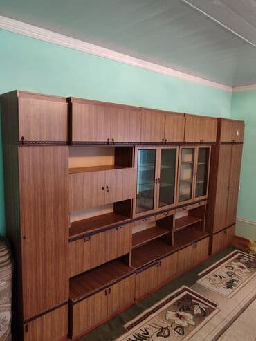 продаю цистерну: Зал үчүн гарнитур, Колдонулган, Жыгач, Акылуу жеткирүү, Өзү алып кетүү — 2