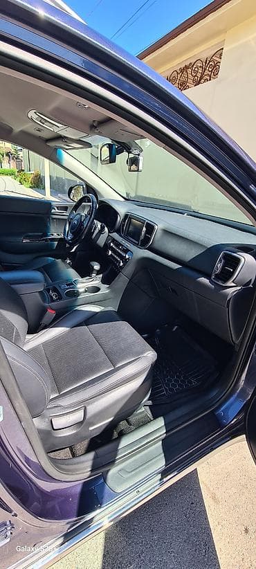 aion v plus: Kia Sportage: 2018 г., 2 л, Автомат, Дизель, Кроссовер — 10