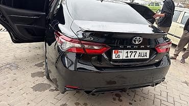 corolla 2004: Toyota Camry: 2020 г., 2.5 л, Автомат, Бензин, Седан — 2