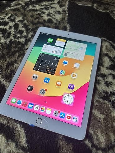 Планшеты: Планшет, Apple, память 128 ГБ, 10" - 11", Wi-Fi, Б/у, Классический цвет - Серый — 1