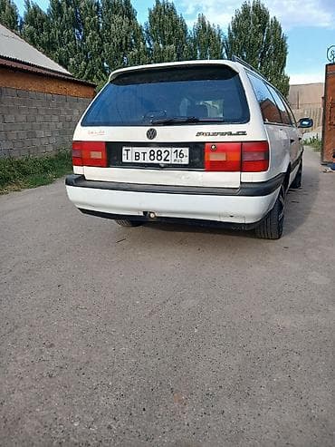 фольцваген бус: Volkswagen Passat: 1994 г., 1.8 л, Бензин, Универсал — 2