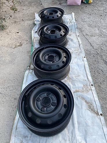 штамповый диски: Железные Диски R 16 Комплект, отверстий - 5 — 2