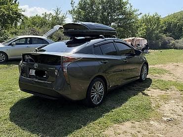2017: Toyota Prius: 2017 г., 1.8 л, Гибрид, Хэтчбэк — 1