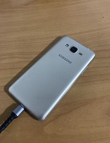 red magic: Samsung Galaxy J2 Prime, Б/у, 32 ГБ, цвет - Золотой, 2 SIM — 2