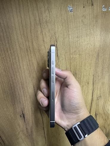 x7 pro: IPhone 15 Pro, Новый, 256 ГБ, White Titanium, 80 % — 3