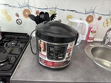 Мультиварка Redmond - 10 автоматических программ приготовления -