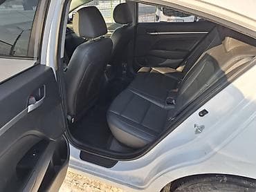 гибрид саната: Hyundai Avante: 2020 г., Автомат, Бензин, Седан — 5