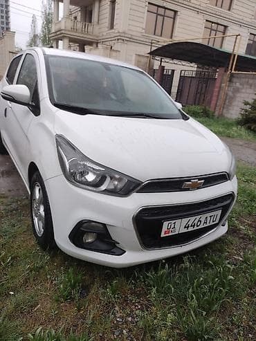 Chevrolet Spark: 2016 г., 1 л, Вариатор, Бензин, Хэтчбэк — 2