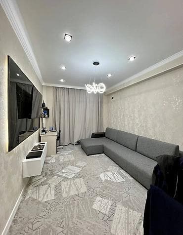 2 room flat: 2 комнаты, 72 м², Элитка, 8 этаж, Дизайнерский ремонт — 1