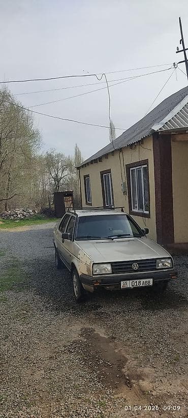 автомобиль купить бу: Volkswagen Jetta: 1988 г., 1.8 л, Ручные, Бензин, Седан — 3