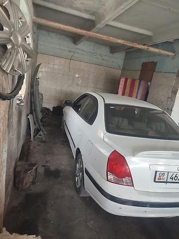 Унаа сатуу: Hyundai Elantra: 2003 г., 1.6 л, Седан — 4