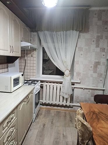 церковь: Продается Дом кирпичный 4 ком., участок 4 соток, ул. Баялинова/ул — 10