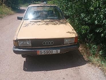 sirocco 8800: Audi 80: 1981 г., 1.3 л, Механика, Бензин, Седан — 1