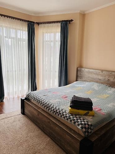 Үйлөрдү сатуу: На майские каникулы😍😍Таунхаус двухэтажный с частным двориком в — 2