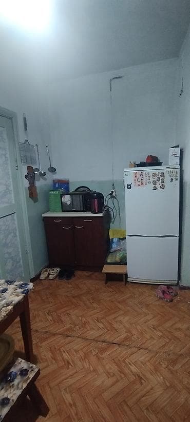 Продажа комнат: Продаётся 2-комнатная квартира (дом барачного типа), г. Кант, ул — 9