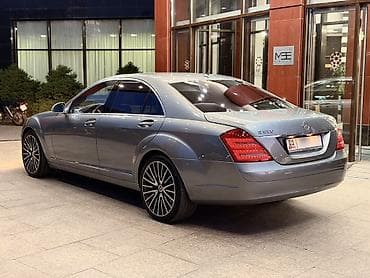 2005: Mercedes-Benz S-Class: 2005 г., 5.5 л, Автомат, Бензин, Седан — 5