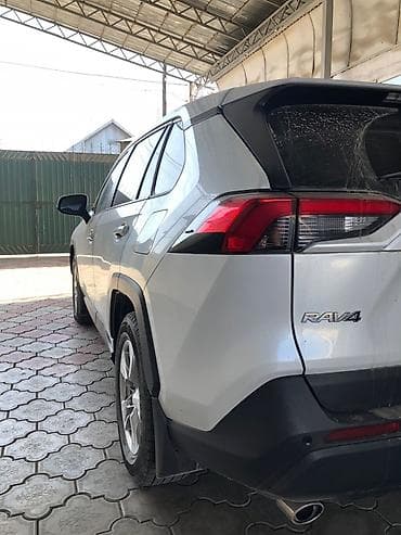 minsk scr: Toyota RAV4: 2021 г., 2 л, Автомат, Бензин, Кроссовер — 8