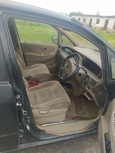 капот сивик: Honda Odyssey: 1999 г., 2.3 л, Автомат, Бензин, Универсал — 1