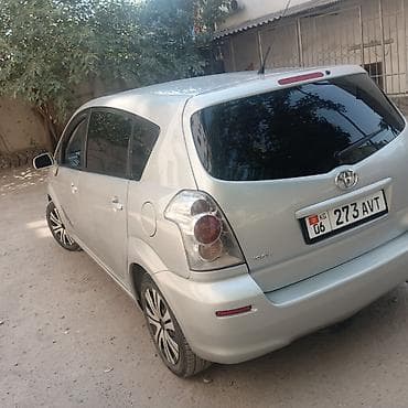 prius plus: Toyota Verso: 2004 г., 1.8 л, Вариатор, Бензин, Минивэн — 2