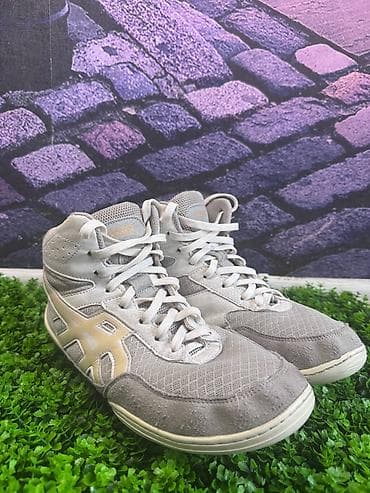 asics tokyo: Кроссовки ASICS для зала/борьбы (мид-топ) - Вентиляция: перфорация по — 2