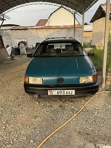 купить лобовое стекло ауди а6 с4: Volkswagen Passat Variant: 1991 г., Универсал — 2