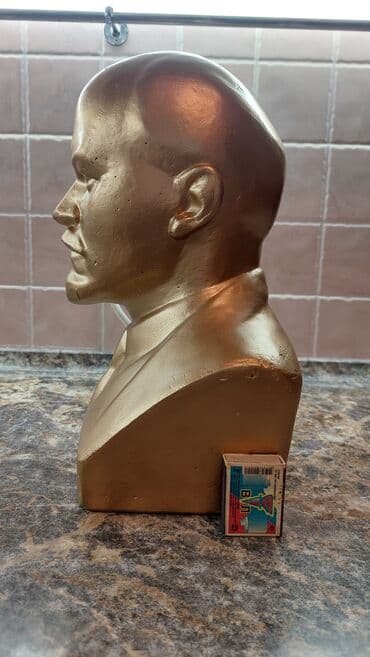 продажа статуэток: Ленин гипсовый вес 4 кг, в идеальном состоянии. не крошится 1970 года — 3