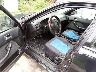 lexus ls: Honda Accord: 1993 г., 2.2 л, Механика, Бензин, Седан — 9
