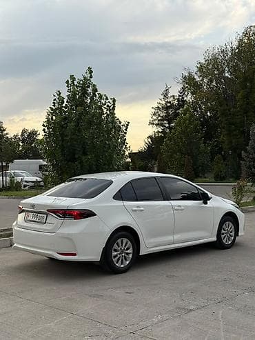 hongqi ehs9: Toyota Corolla: 2020 г., 1.2 л, Автомат, Бензин, Седан — 3