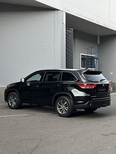 300 000: Toyota Highlander: 2018 г., 3.5 л, Автомат, Бензин, Кроссовер — 3