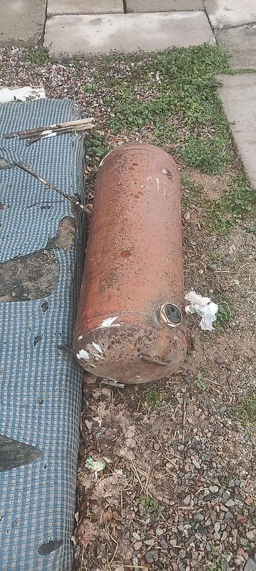 Үй жана бакча үчүн баардык: Газ балон, переделанный как водонагреватель, объем 50 литров, в — 3