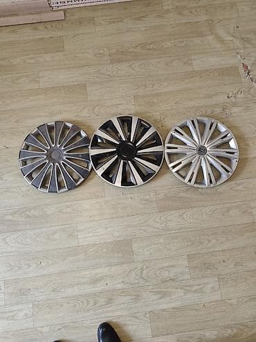 колпаки на r15: Колпаки R 16, Б/у, Комплект — 4