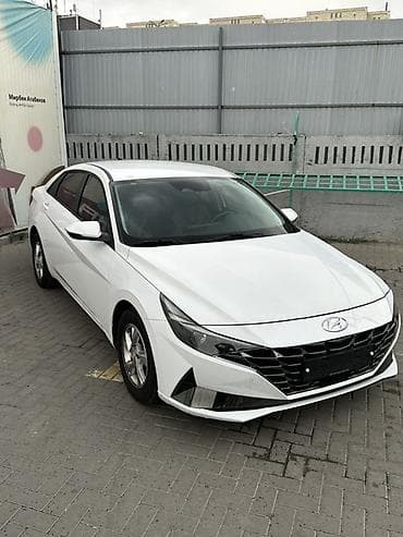 рул: Hyundai Avante: 2021 г., Вариатор, Бензин, Седан — 3