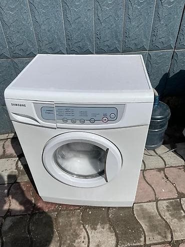 Сатылат работает отлично 5 килограммкСтиральная машина Samsung