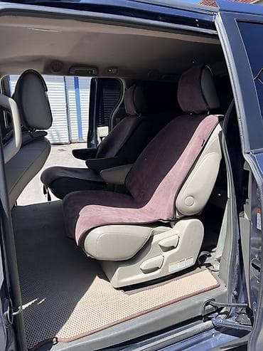 сту: Toyota Sienna: 2016 г., 3.5 л, Автомат, Бензин, Минивэн — 10