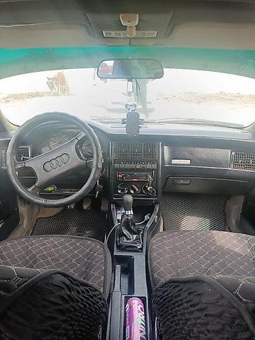 Продажа авто: Audi 80: 1992 г., 2 л, Ручные, Бензин, Седан — 6