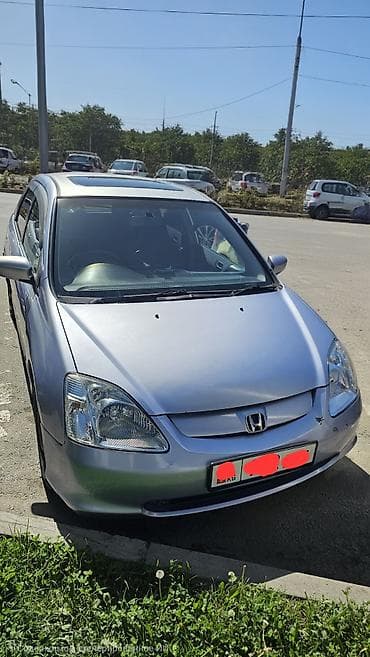 Honda Civic: 2002 г., 1.7 л, Вариатор, Бензин, Хэтчбэк
