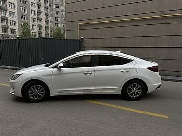 мини электро мабиль: Hyundai Elantra: 2019 г., 1.6 л, Автомат, Бензин, Седан — 4